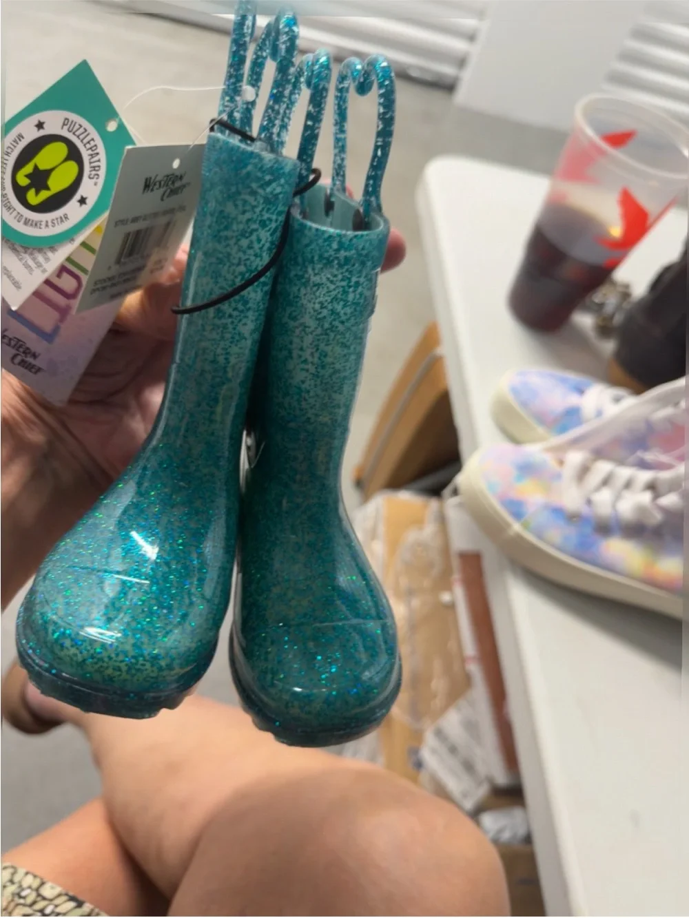 Western chief size 5 kids green rain boots that light up new with tags
